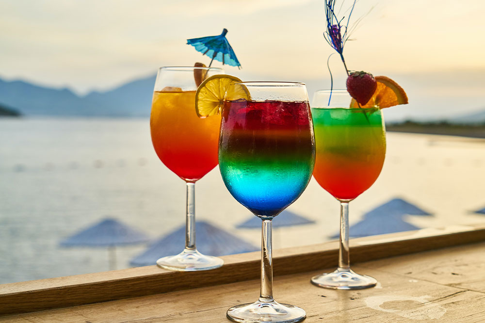 7 Classic Cocktails to Make at Home