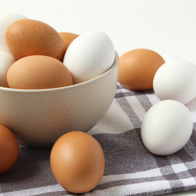 6 Foods to Have and Avoid with High Cholesterol